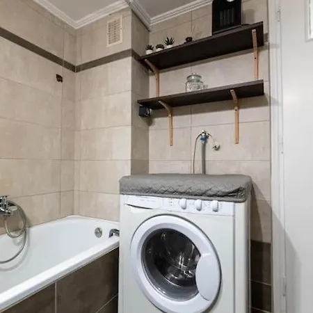 Mari's * Каламата