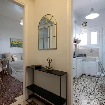 Mari's Апартаменты Каламата